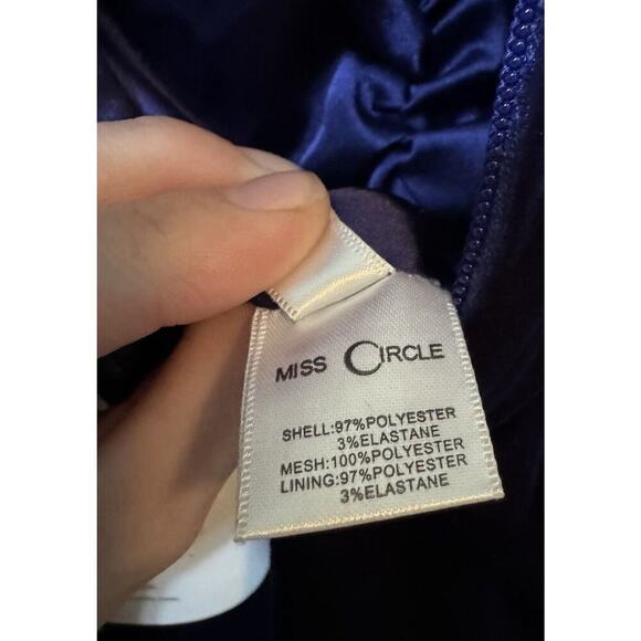 NWT Miss Circle Navy Blue Velvet Corset Long Slit Gown Size Medium - Picture 16 of 16